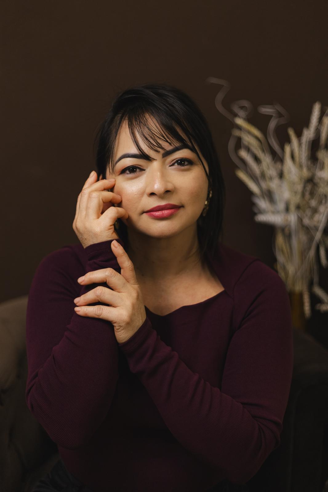 Jane Pereira em atendimento próximo e profissional