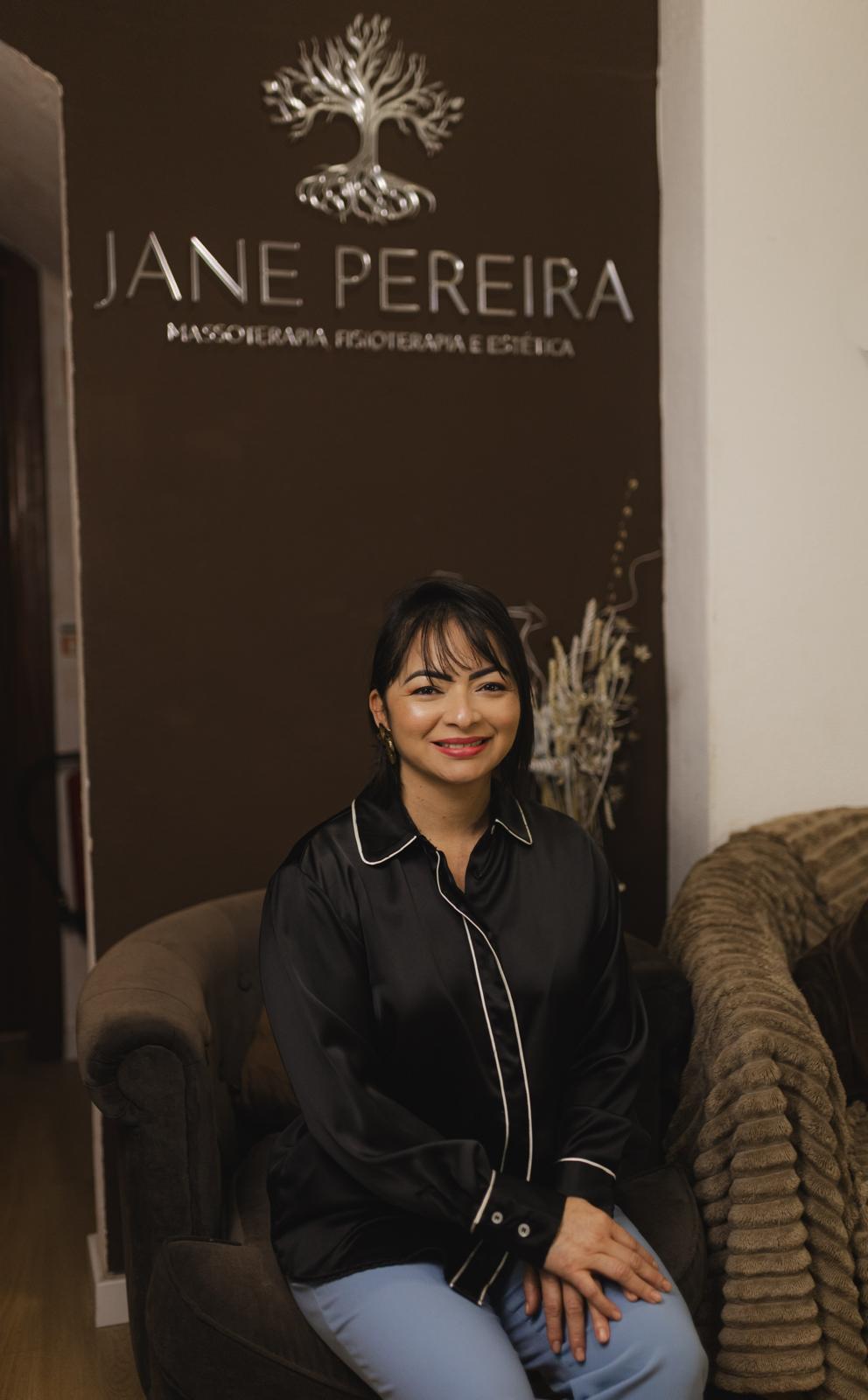 Jane Pereira no espaço profissional